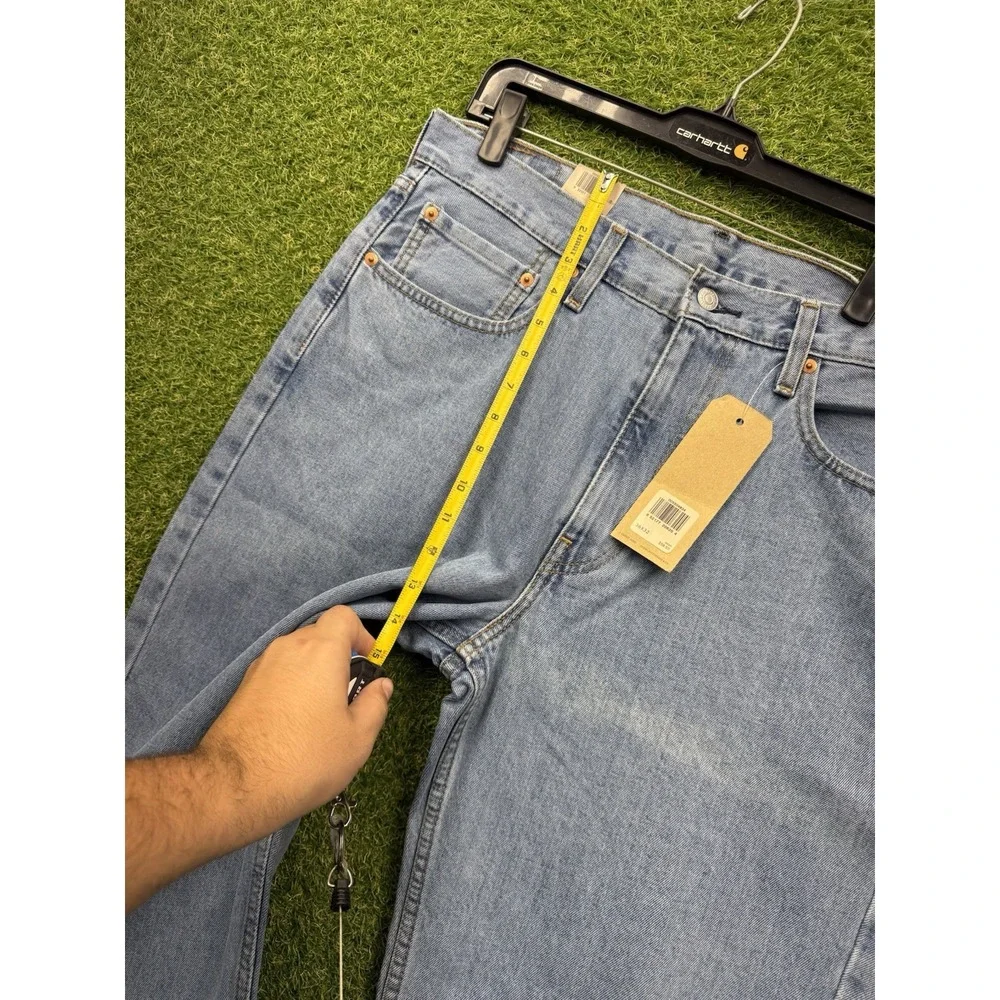 Levis shop confidence